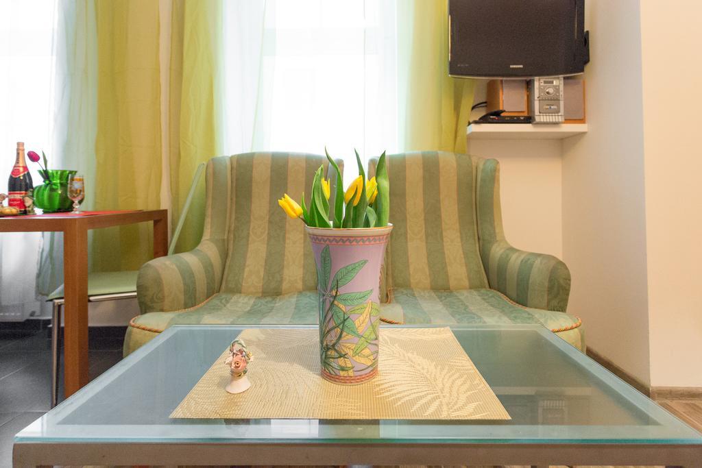 Margareten Long Stay Apartments Viena Habitación foto