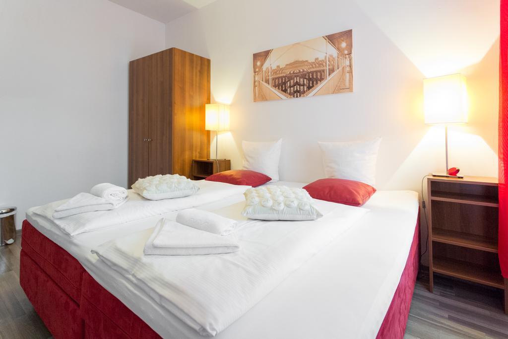 Margareten Long Stay Apartments Viena Habitación foto